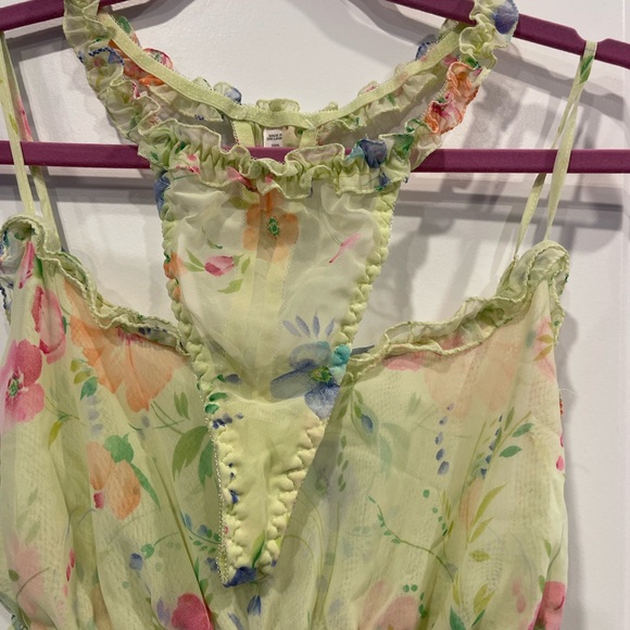 Victoria's Secret Babydoll Nighty & Thong Set Y2K NWT - Picture 4 of 7